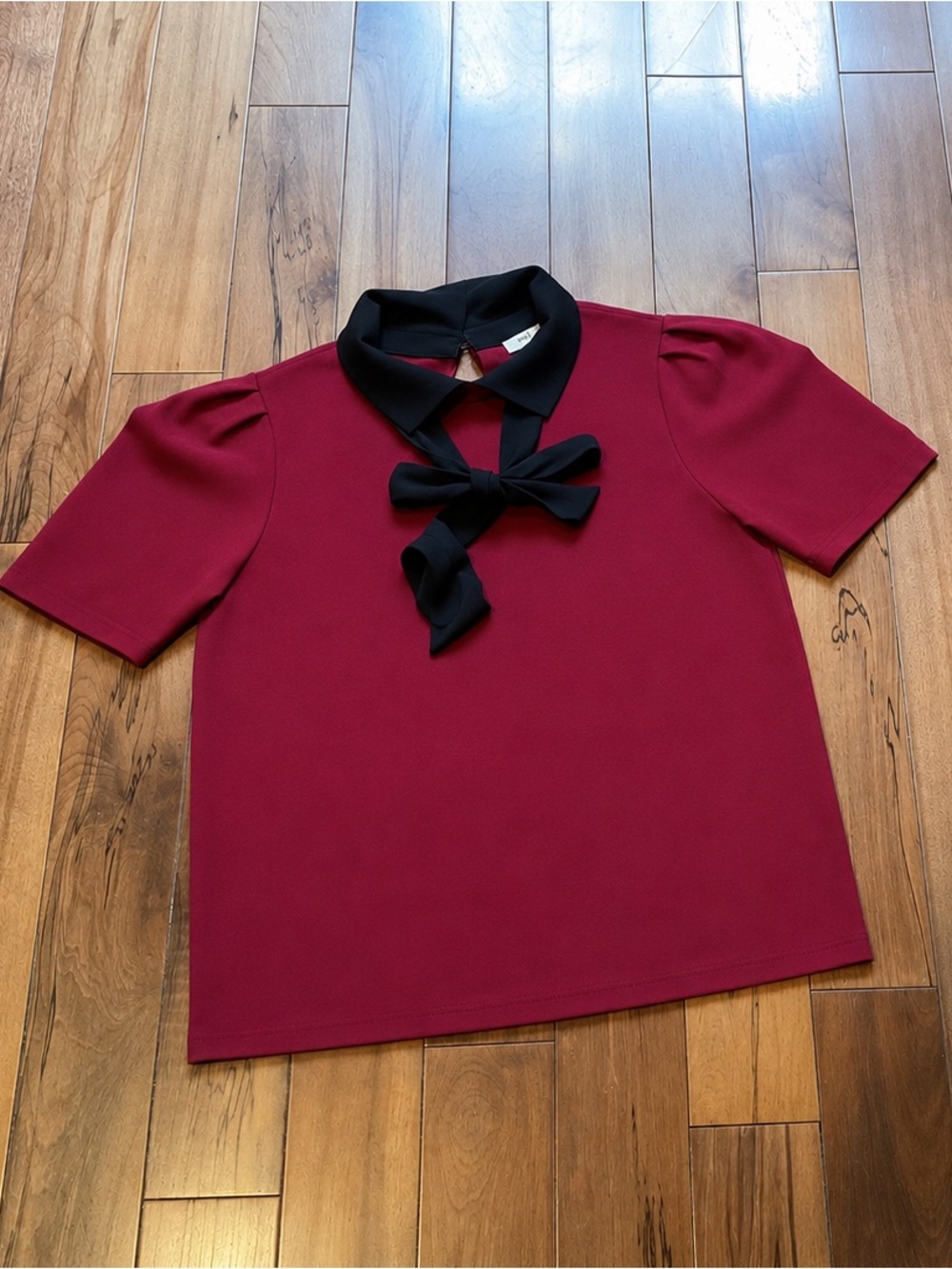 Red Top with Black Collar & Bow by RW and Company size medium